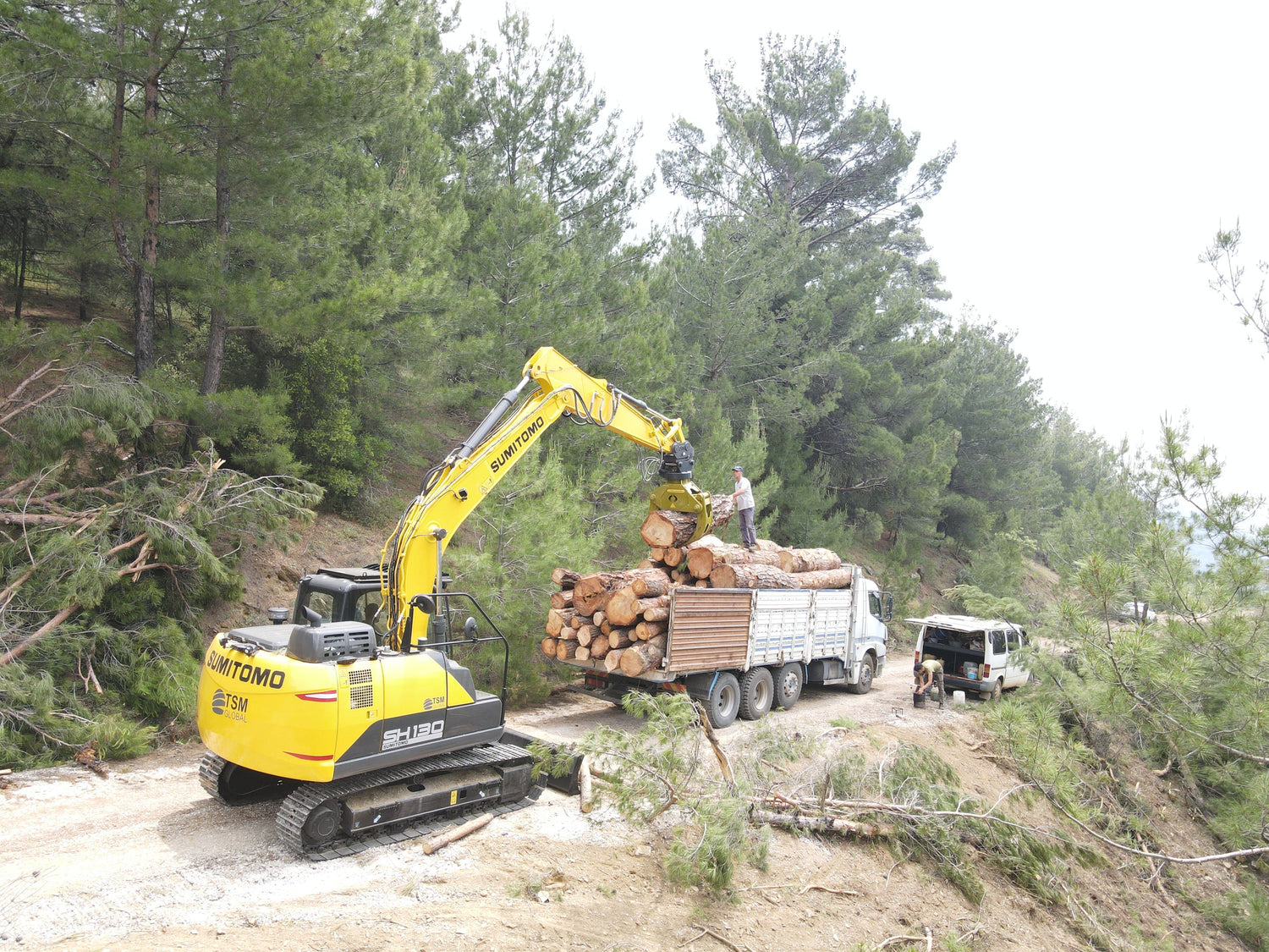 sumitomo excavator SH130-7